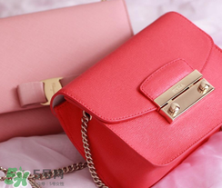 furla小方包尺寸多大？芙拉小方包有幾種尺寸？