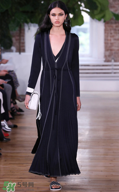 valentino華倫天奴2018早春女裝款式有哪些_好看嗎？