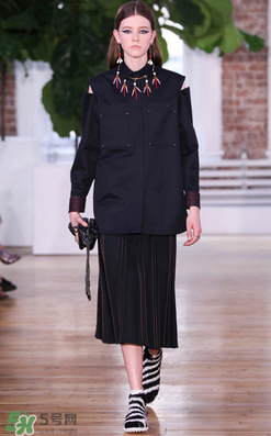 valentino華倫天奴2018早春女裝款式有哪些_好看嗎？