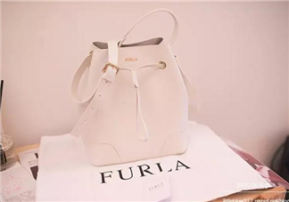 furla水桶包正品多少錢(qián)？芙拉水桶包專(zhuān)柜價(jià)格
