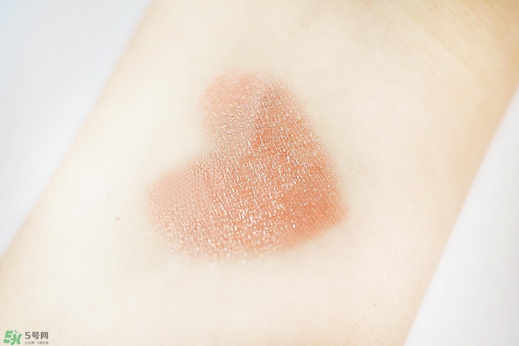 倩碧Crayola限量版彩虹唇膏筆怎么樣_好用嗎 倩碧Crayola限量版彩虹唇膏筆怎么樣_好用嗎