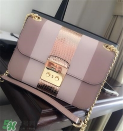 mk鏈條包正品多少錢(qián)？michael kors鏈條包專(zhuān)柜價(jià)格