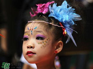 六一怎么給寶貝化妝？六一兒童節(jié)怎么化妝？