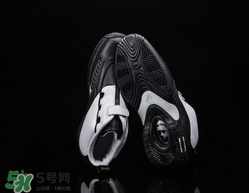 reebok answer4復刻版在哪買？銳步艾弗森戰(zhàn)靴復刻哪里有賣？