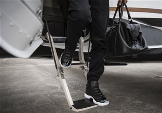 air jordan 11上腳怎么樣？aj11代球鞋測評
