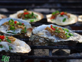 烤扇貝怎么洗干凈？碳烤扇貝的清洗方法