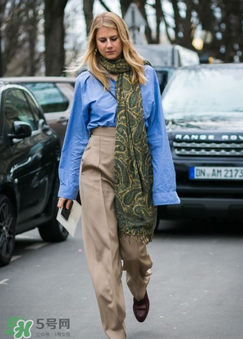 藍(lán)色襯衫搭配什么褲子？藍(lán)色襯衣配什么顏色褲子？