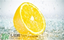 檸檬可以去黑眼圈嗎?敷檸檬可以去黑眼圈 檸檬可以去黑眼圈嗎?敷檸檬可以去黑眼圈