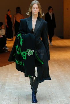 celine2017秋冬系列衣服怎么樣_好看嗎？