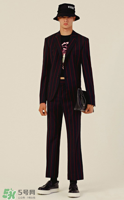versus versace2018早春度假系列衣服款式有哪些_好看嗎？