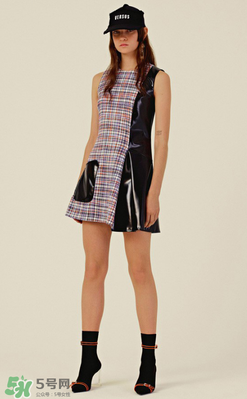 versus versace2018早春度假系列衣服款式有哪些_好看嗎？