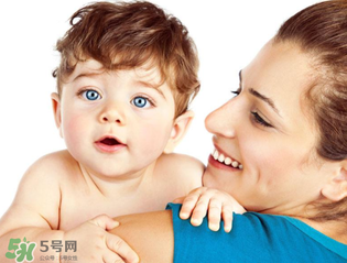 嬰兒理發(fā)注意事項(xiàng)有哪些？嬰兒多久理一次發(fā)？