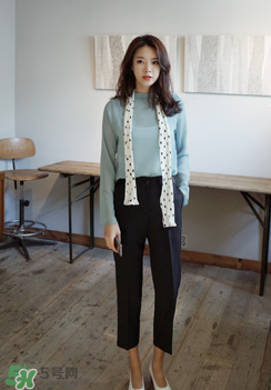 黑色闊腿褲配什么上衣？黑色闊腿褲搭配上衣圖片