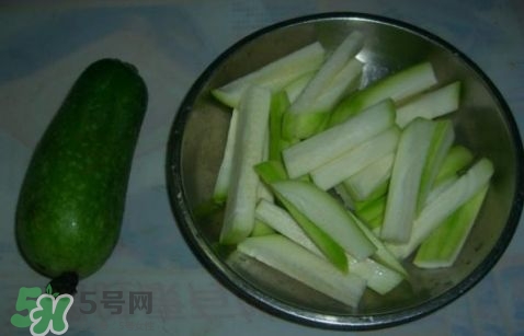 節(jié)瓜的營(yíng)養(yǎng)價(jià)值_節(jié)瓜的功效與作用及食用方法 節(jié)瓜的營(yíng)養(yǎng)價(jià)值_節(jié)瓜的功效與作用及食用方法