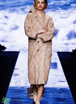 max mara是什么牌子_哪個(gè)國(guó)家的_什么檔次？