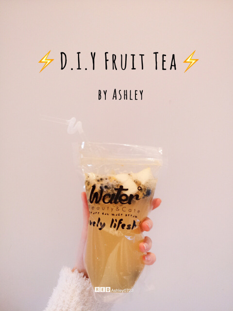 后背長痘痘是什么原因 關于后背痘痘二三事 后背長痘痘是什么原因 關于后背痘痘二三事