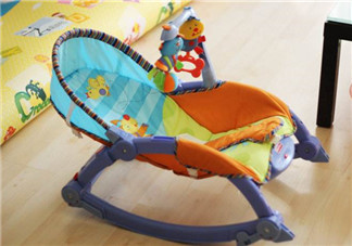 費(fèi)雪搖椅對(duì)寶寶脊椎不好嗎？費(fèi)雪搖椅對(duì)寶寶有危害嗎？