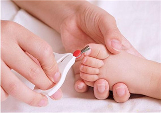 寶寶指甲用什么剪？寶寶剪指甲需要專門的工具嗎？