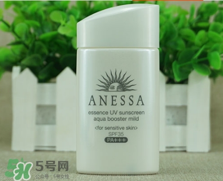 安耐曬白瓶和銀瓶哪個(gè)好？安耐曬白瓶和銀瓶區(qū)別