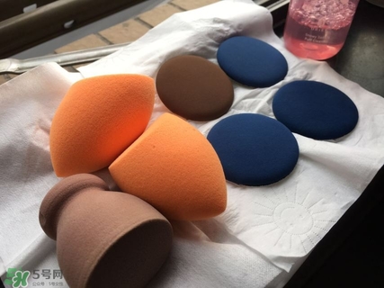 ukiss悠珂思粉撲清洗劑怎么用？悠珂思粉撲清洗劑使用方法