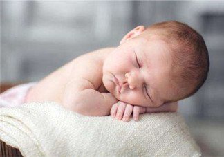 寶寶指甲上有白點(diǎn)是怎么回事？寶寶指甲上有白點(diǎn)正常嗎？