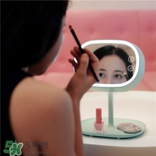 muid化妝鏡臺燈好用嗎?muid化妝鏡臺燈需充電多久? muid化妝鏡臺燈好用嗎?muid化妝鏡臺燈需充電多久?