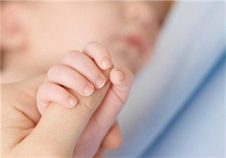 寶寶指甲凹凸不平是什么原因？寶寶指甲凹凸不平正常嗎？