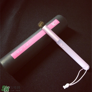 熊野巨匠小熊筆怎么用？熊野巨匠小熊去黑頭筆使用方法