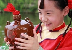 女兒紅可以直接喝嗎？女兒紅可以兌酒喝嗎？