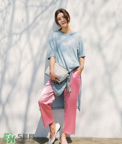 粉色闊腿褲配什么鞋子？粉色闊腿褲搭配鞋子圖片