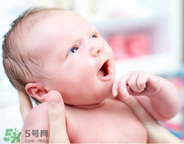 嬰兒吃藥能打預防針嗎？嬰兒吃藥影響預防針嗎？