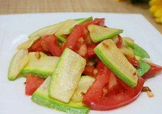 西葫蘆和西紅柿能一起吃嗎？西葫蘆可以和西紅柿一起炒嗎？