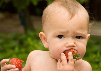 嬰兒吃藥可以混在奶粉里面吃嗎？嬰兒吃藥怎么吃？