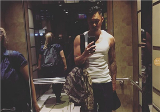 余文樂藍(lán)色運動鞋是什么牌子？余文樂ins同款球鞋品牌