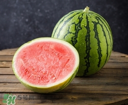 扁桃體發(fā)炎可以吃西瓜嗎？扁桃體發(fā)炎吃西瓜好嗎？