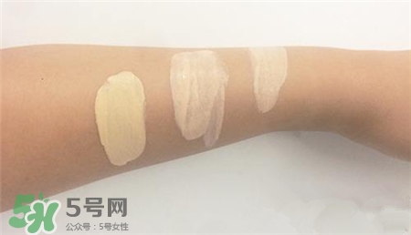 自然堂粉底液色號 自然堂粉底液試色 自然堂粉底液色號 自然堂粉底液試色