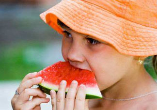 楊梅和西瓜能一起吃嗎？西瓜可以和楊梅一起吃嗎？