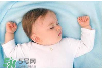 夏季寶寶體溫多少正常？夏季寶寶體溫會偏高嗎？