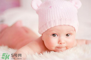 夏季寶寶體溫多少正常？夏季寶寶體溫會偏高嗎？