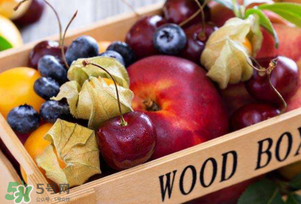 蘋果和藍(lán)莓能一起吃嗎？蘋果和藍(lán)莓干能一起吃嗎？