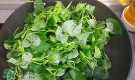 苕尖的營養(yǎng)價(jià)值_苕尖的功效與作用及食用方法 苕尖的營養(yǎng)價(jià)值_苕尖的功效與作用及食用方法