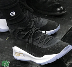under armour curry4黑金怎么樣？庫里總決賽戰(zhàn)靴客場配色諜照曝光