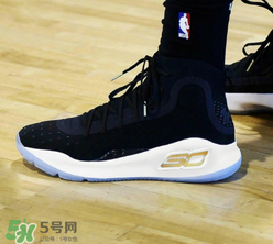 under armour curry4黑金怎么樣？庫里總決賽戰(zhàn)靴客場配色諜照曝光