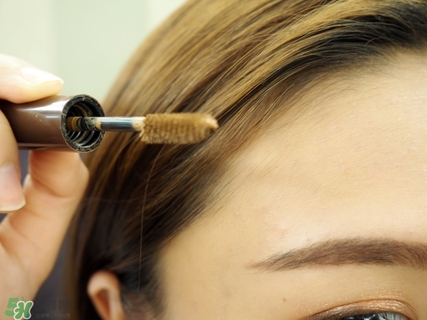 新手怎樣修眉畫(huà)眉 新手如何學(xué)會(huì)修眉畫(huà)眉