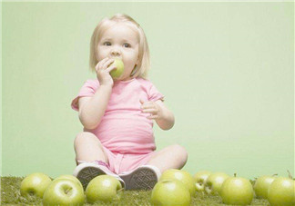 夏季寶寶厭食怎么辦？夏天寶寶不肯吃飯?jiān)趺崔k？