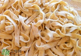 油潑面怎么和面？油潑面的面怎么和