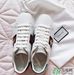 gucci小白鞋多少錢？古馳小白鞋國(guó)內(nèi)專柜價(jià)格