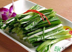 楊梅和韭菜能一起吃嗎？喝楊梅湯能吃韭菜嗎？