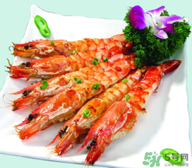 楊梅和蝦能一起吃嗎？蝦和楊梅能一起吃嗎？