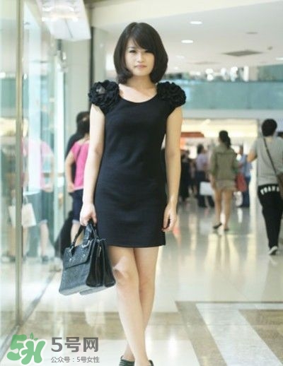 7月份穿什么衣服？七月份穿衣搭配